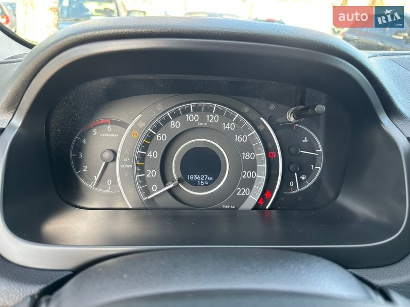 Внедорожник / Кроссовер Honda CR-V 2015 в Луцке
