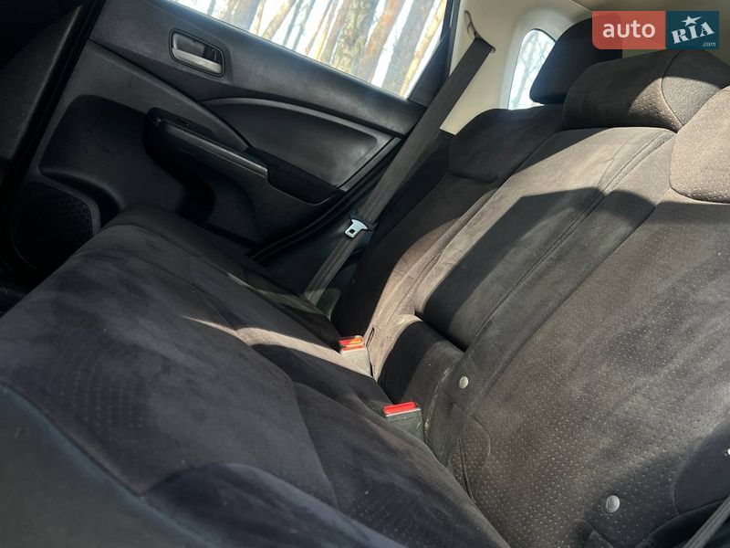 Внедорожник / Кроссовер Honda CR-V 2015 в Ахтырке