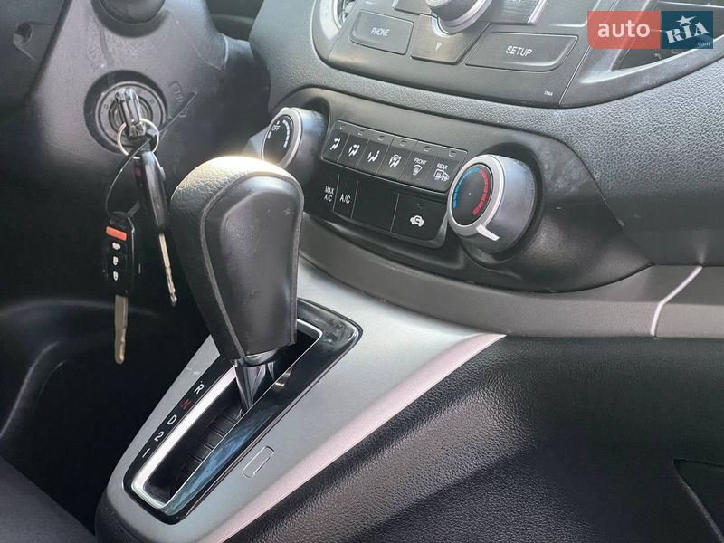 Внедорожник / Кроссовер Honda CR-V 2015 в Ахтырке