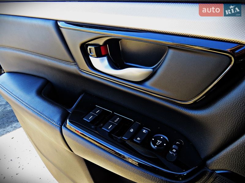 Внедорожник / Кроссовер Honda CR-V 2019 в Черкассах