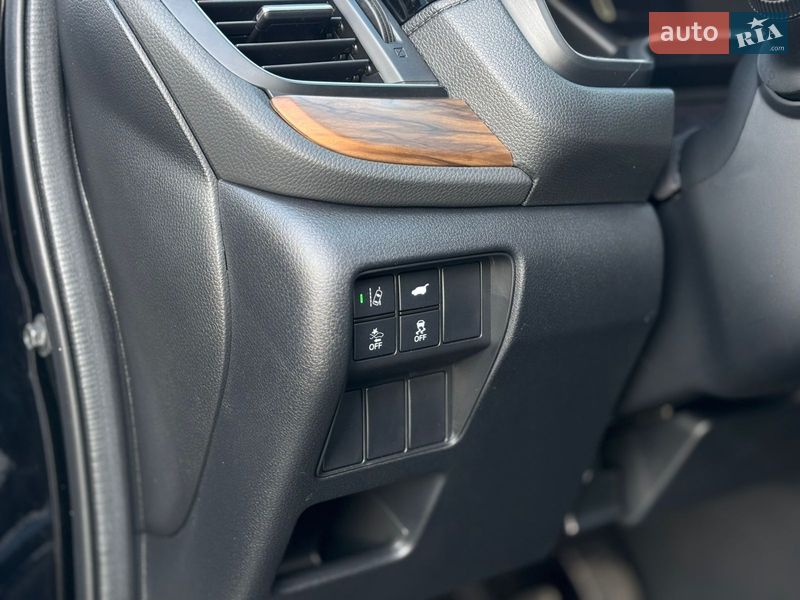 Внедорожник / Кроссовер Honda CR-V 2021 в Хмельницком