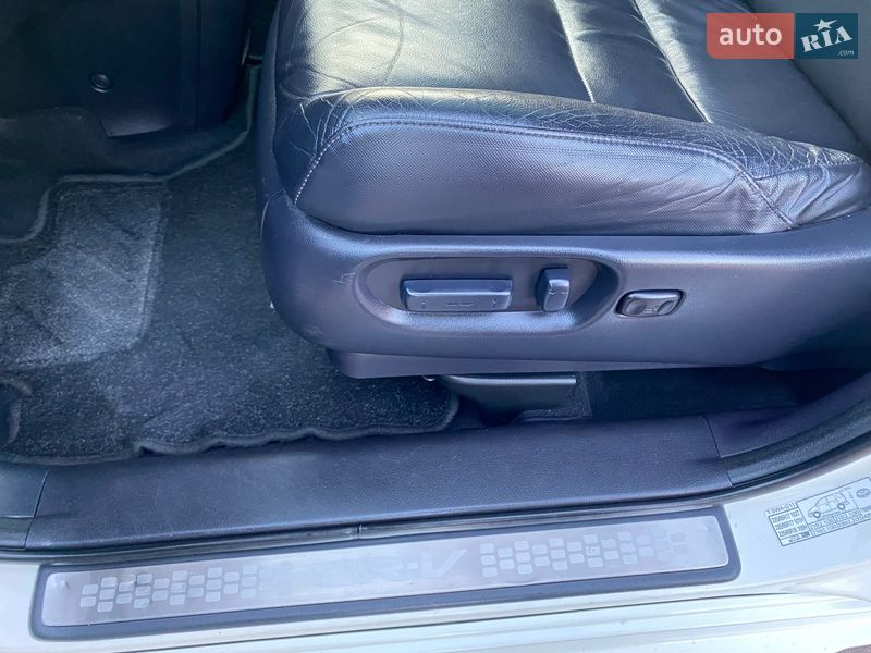 Внедорожник / Кроссовер Honda CR-V 2011 в Коломые