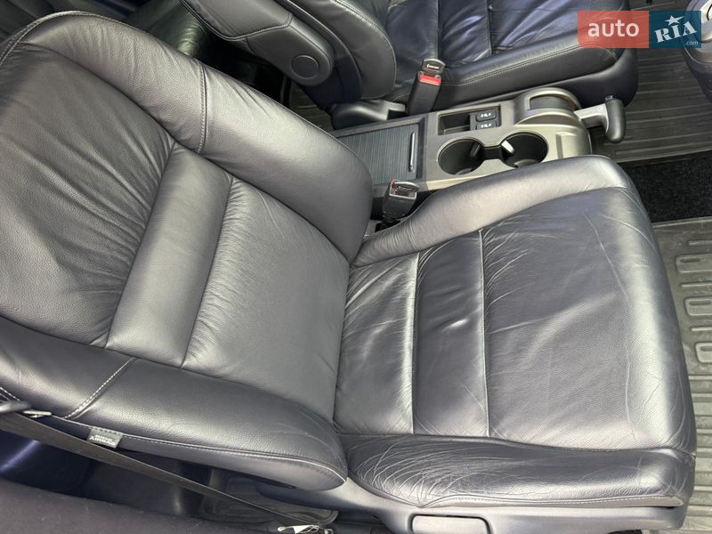 Внедорожник / Кроссовер Honda CR-V 2011 в Днепре