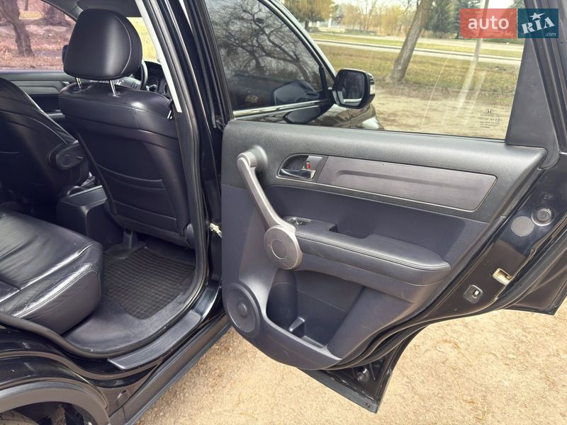 Позашляховик / Кросовер Honda CR-V 2008 в Млиніві