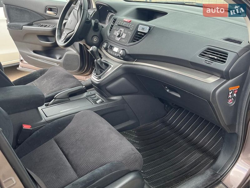 Внедорожник / Кроссовер Honda CR-V 2014 в Харькове