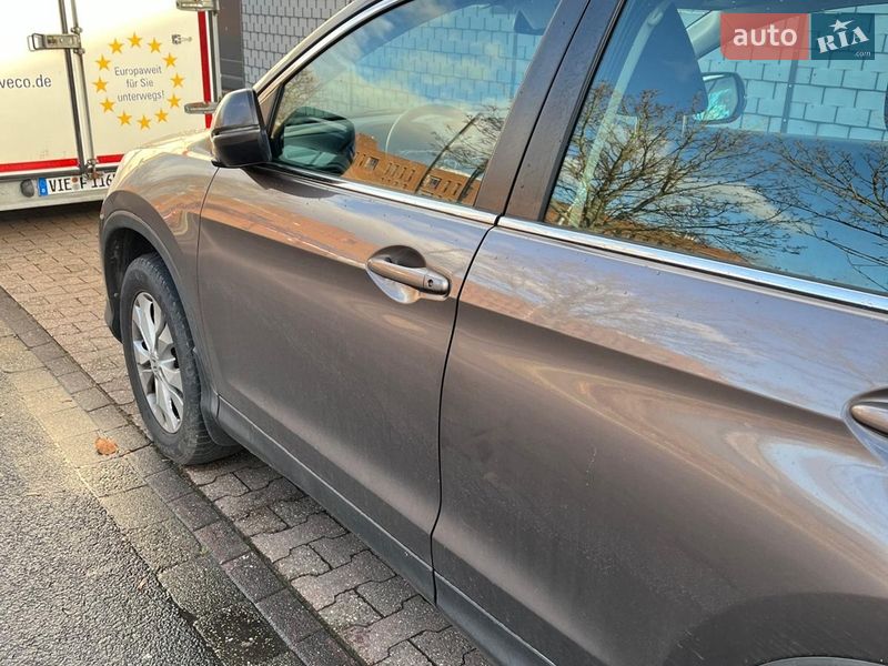 Внедорожник / Кроссовер Honda CR-V 2014 в Харькове