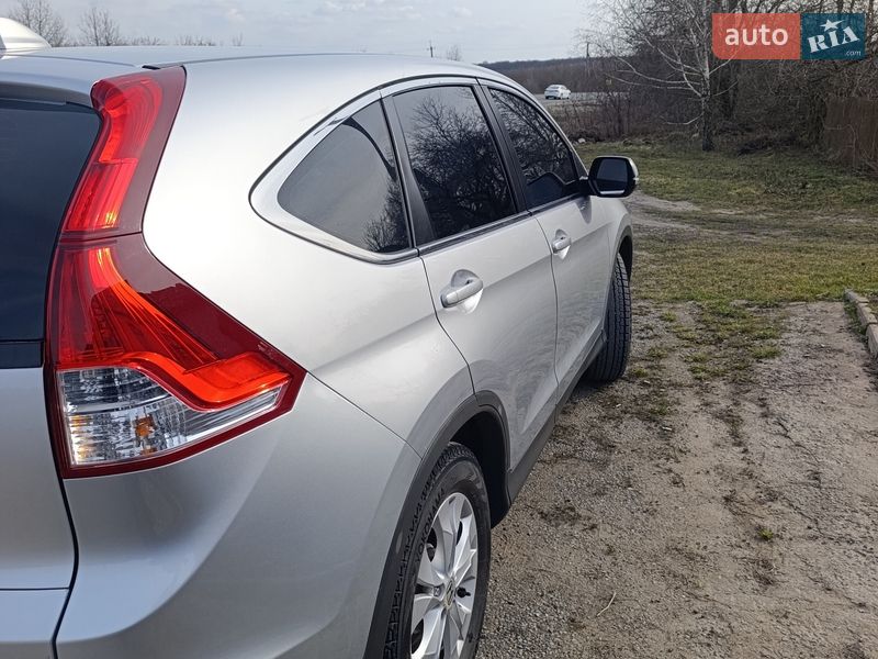 Внедорожник / Кроссовер Honda CR-V 2014 в Ярмолинцах