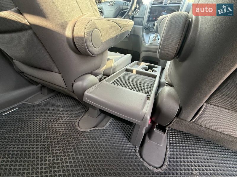 Внедорожник / Кроссовер Honda CR-V 2011 в Днепре