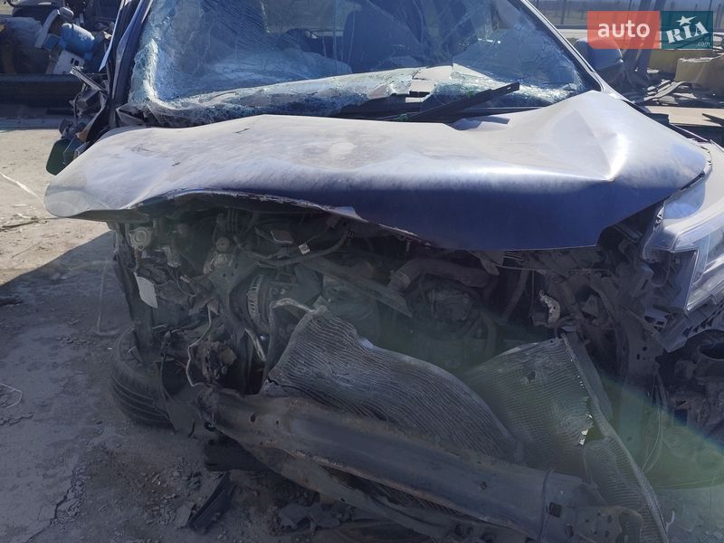 Внедорожник / Кроссовер Honda CR-V 2016 в Каневе фото 9 Внедорожник / Кроссовер Honda CR-V 2016 в Каневе