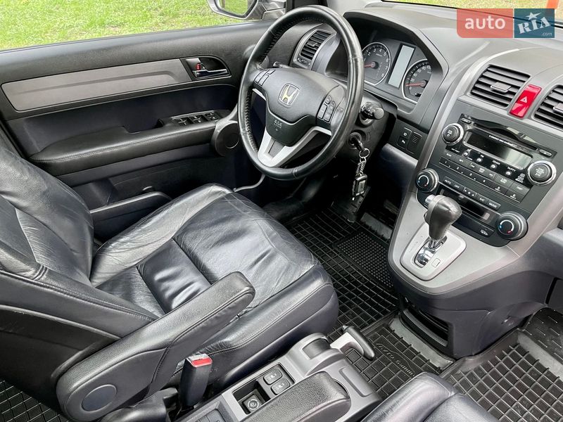 Внедорожник / Кроссовер Honda CR-V 2008 в Киеве