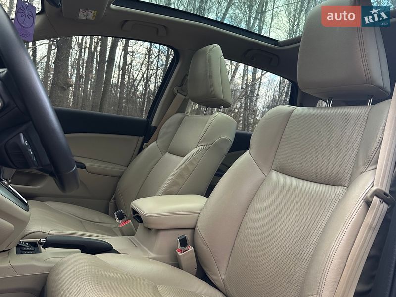 Позашляховик / Кросовер Honda CR-V 2013 в Сумах