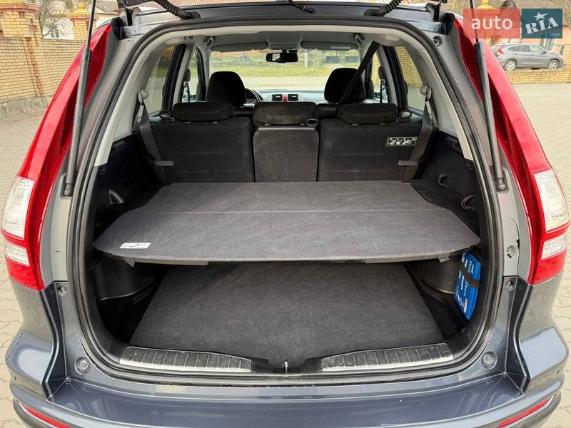 Позашляховик / Кросовер Honda CR-V 2011 в Радивиліві