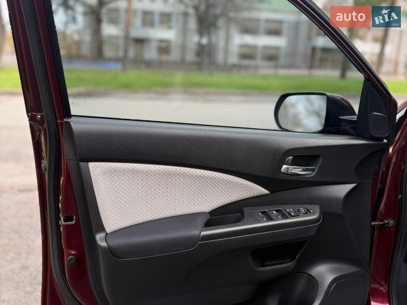 Внедорожник / Кроссовер Honda CR-V 2016 в Полтаве фото 19 Внедорожник / Кроссовер Honda CR-V 2016 в Полтаве