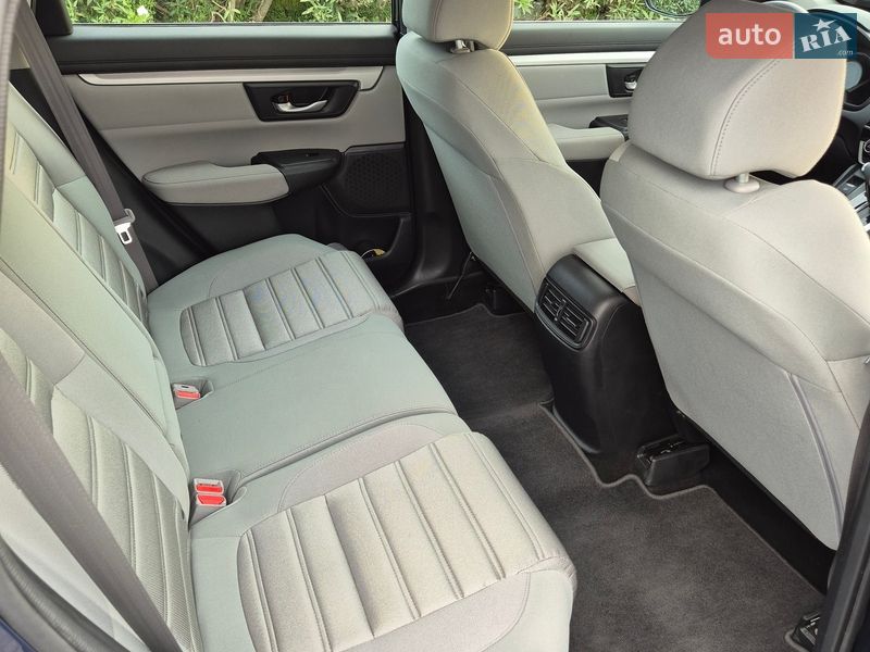 Внедорожник / Кроссовер Honda CR-V 2018 в Киеве