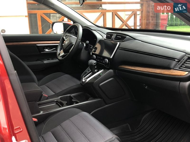 Внедорожник / Кроссовер Honda CR-V 2019 в Львове