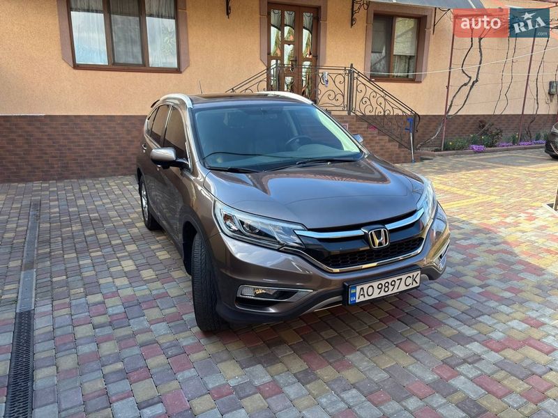 Внедорожник / Кроссовер Honda CR-V 2016 в Мукачево