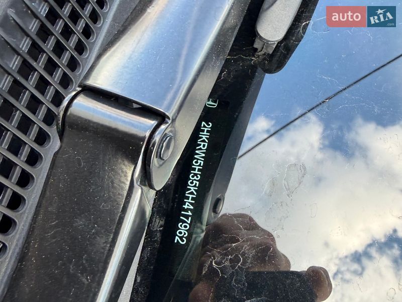 Внедорожник / Кроссовер Honda CR-V 2019 в Липовце