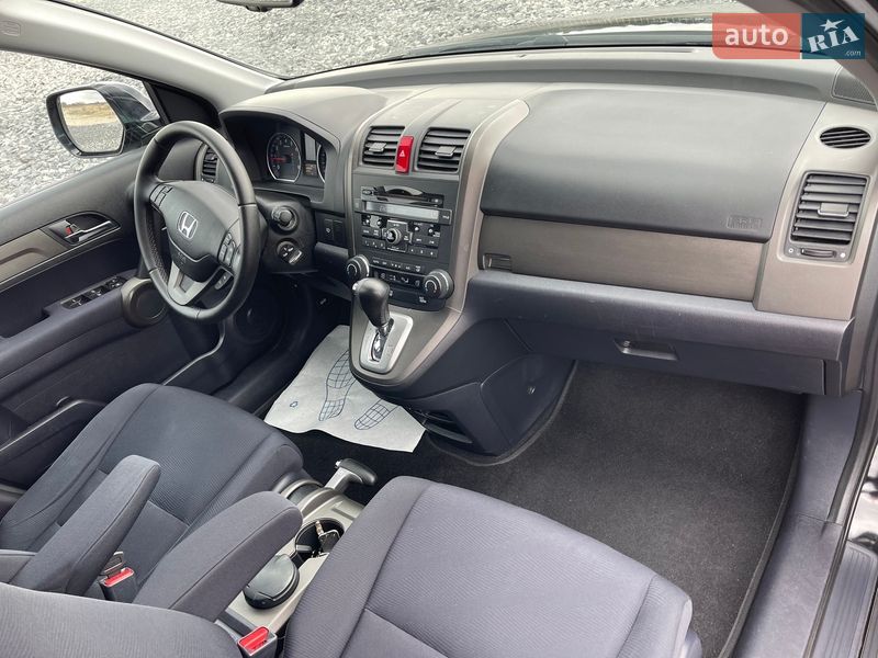Внедорожник / Кроссовер Honda CR-V 2011 в Киеве