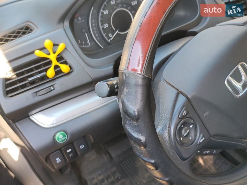 Внедорожник / Кроссовер Honda CR-V 2015 в Киеве