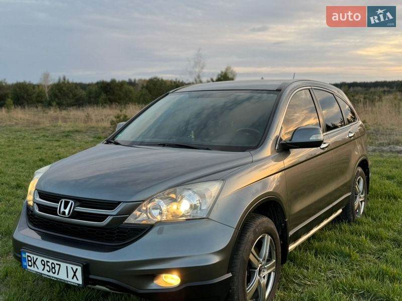 Внедорожник / Кроссовер Honda CR-V 2010 в Радивилове