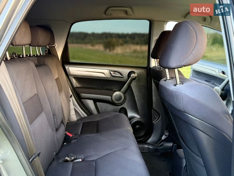 Внедорожник / Кроссовер Honda CR-V 2010 в Радивилове