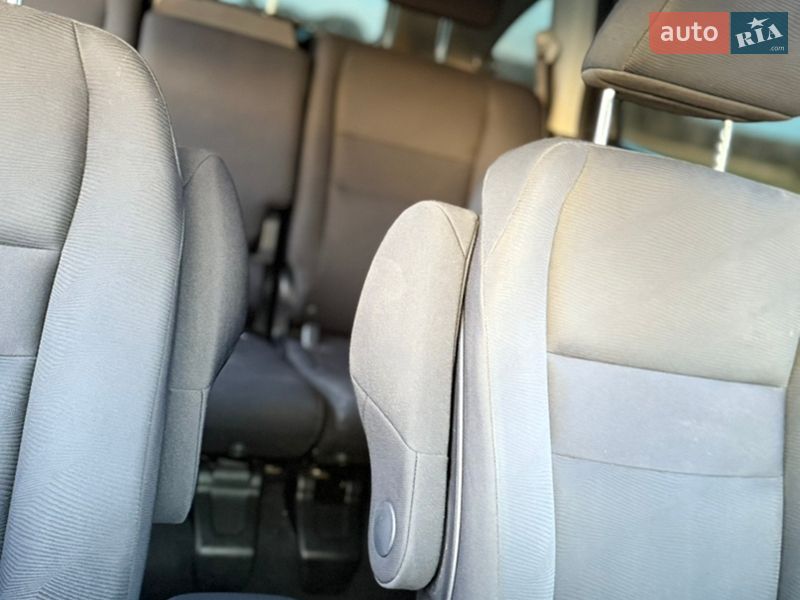 Внедорожник / Кроссовер Honda CR-V 2010 в Радивилове