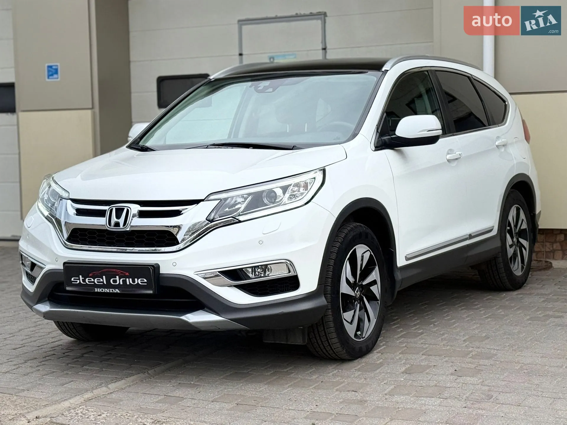 2015 Honda CR-V - фото 1