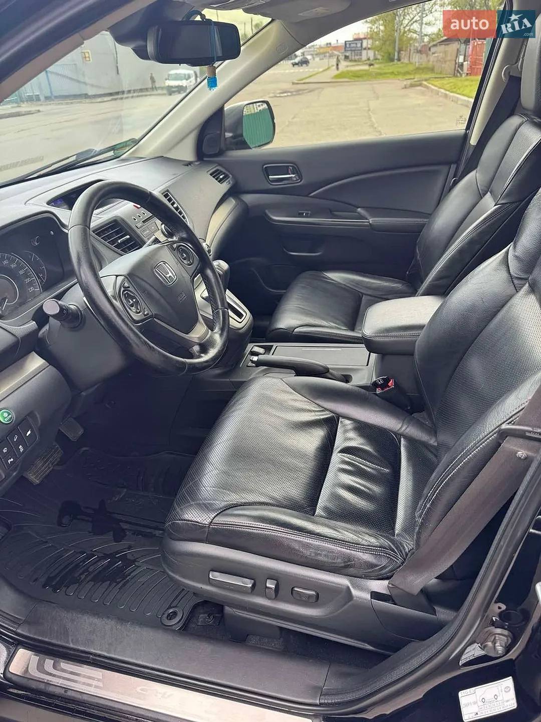 Honda CR-V 2014 VIN SHSRE6890EU000594 фото оголошення 8 з 23