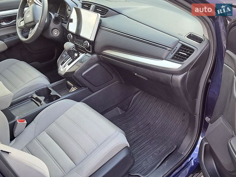 Внедорожник / Кроссовер Honda CR-V 2018 в Ивано-Франковске