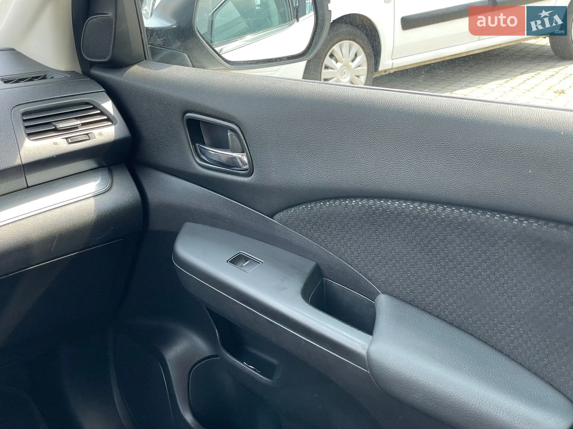 2015 Honda CR-V - мініатюра 28