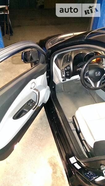 Купе Honda CR-Z 2010 в Киеве