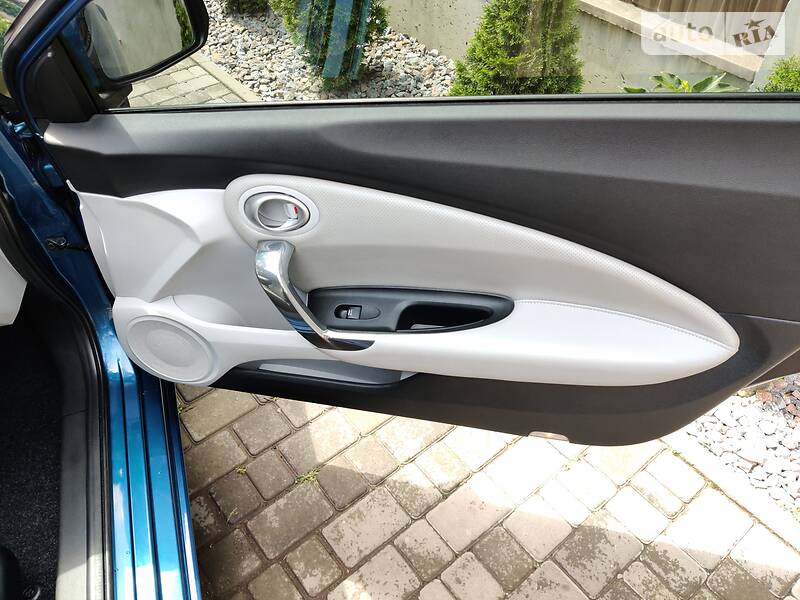 Хэтчбек Honda CR-Z 2010 в Киеве