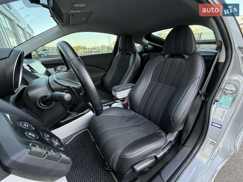 Хэтчбек Honda CR-Z 2010 в Киеве