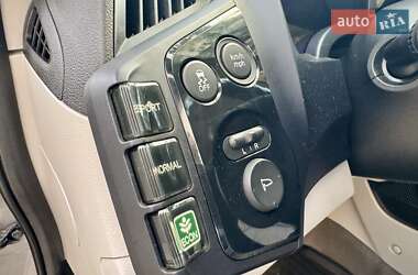 Хэтчбек Honda CR-Z 2011 в 