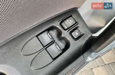 Хэтчбек Honda CR-Z 2011 в 