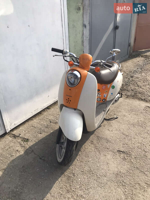 Скутер ретро Honda Crea Scoopy AF-55 2004 в Одессе