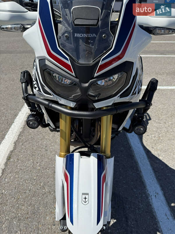 Мотоцикл Туризм Honda CRF 1000L Africa Twin 2017 в Черновцах