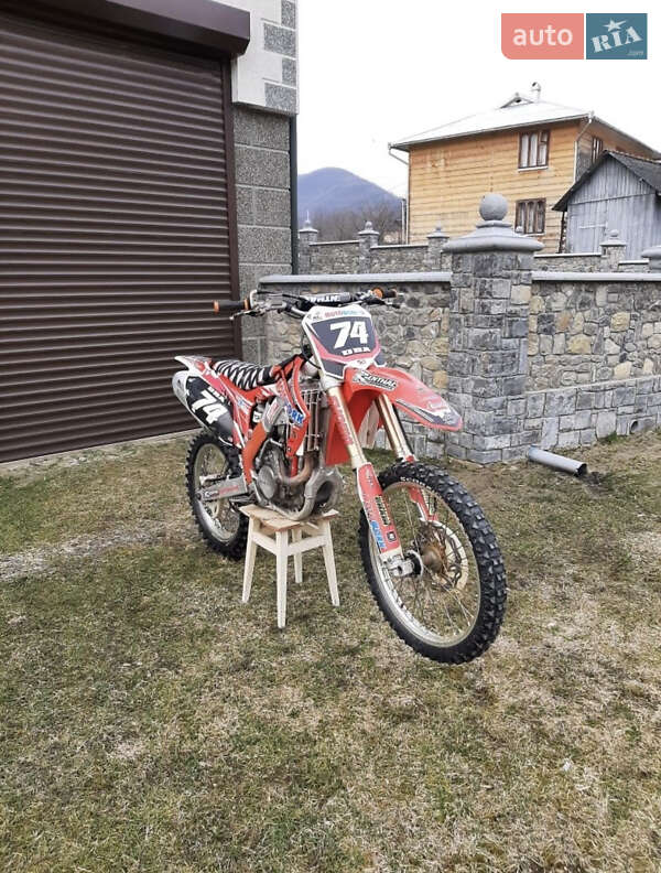 Мотоцикл Кросс Honda CRF 250L 2013 в Косове