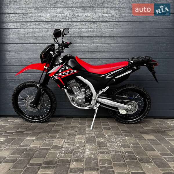 Мотоцикл Внедорожный (Enduro) Honda CRF 250L 2015 в Белой Церкви