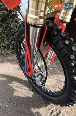 Мотоцикл Кросс Honda CRF 250R 2021 в 
