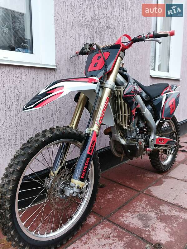 Honda CRF 250R 2005 Honda CRF 250R 2005
