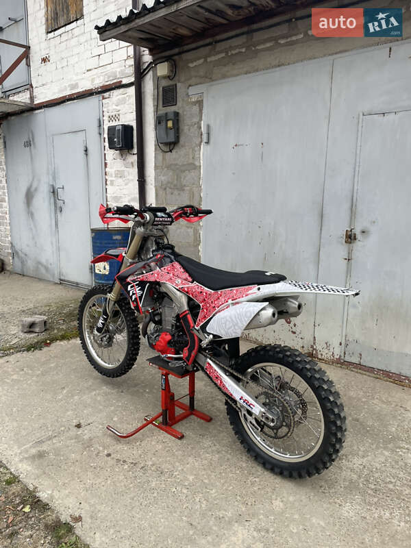 Мотоцикл Кросс Honda CRF 450R 2014 в Вишгороді