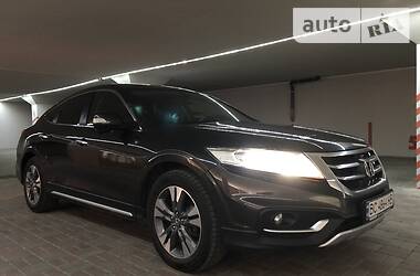 Внедорожник / Кроссовер Honda Crosstour 2013 в Львове