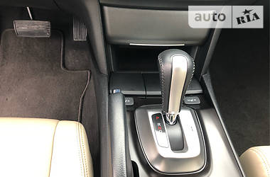 Позашляховик / Кросовер Honda Crosstour 2013 в 
