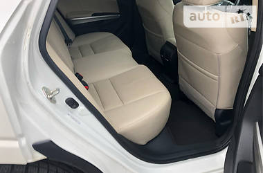 Позашляховик / Кросовер Honda Crosstour 2013 в 
