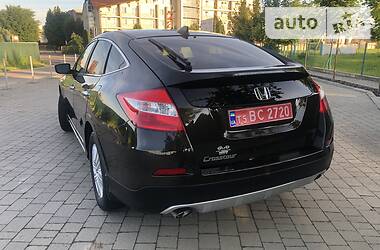 Внедорожник / Кроссовер Honda Crosstour 2014 в Львове