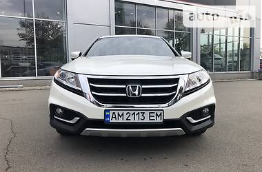 Внедорожник / Кроссовер Honda Crosstour 2013 в Киеве