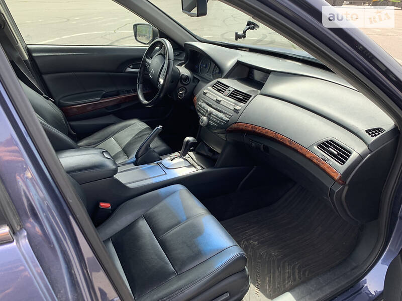 Хетчбек Honda Crosstour 2012 в Дніпрі