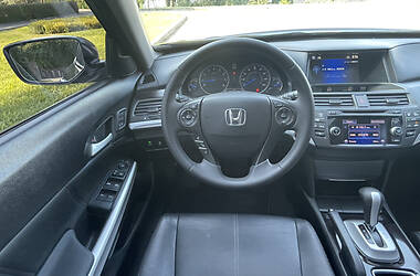 Внедорожник / Кроссовер Honda Crosstour 2013 в Киеве