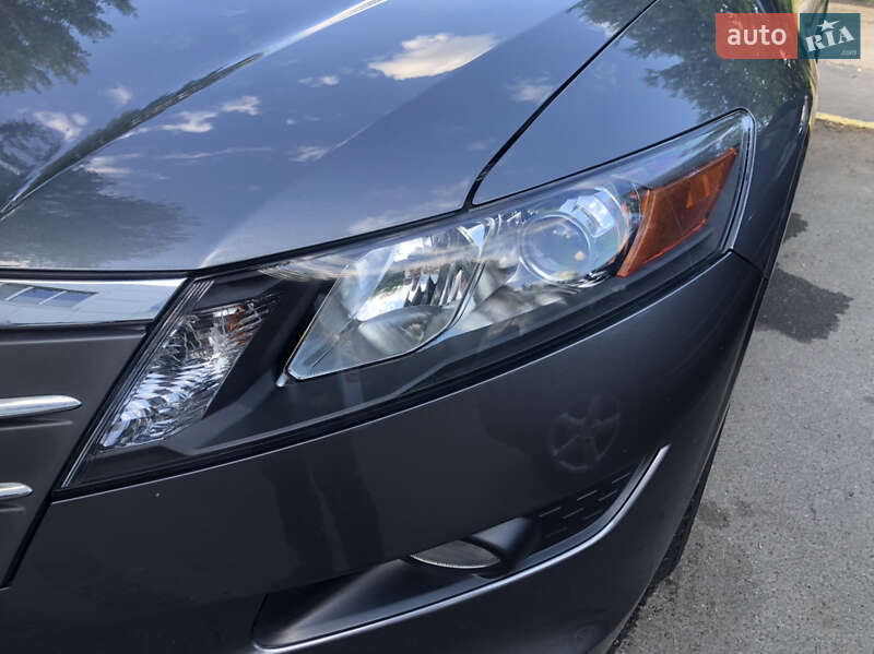 Позашляховик / Кросовер Honda Crosstour 2010 в Дніпрі